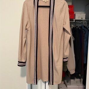 Light Beige Open-Front Long Cardigan with Navy & Pink Trim